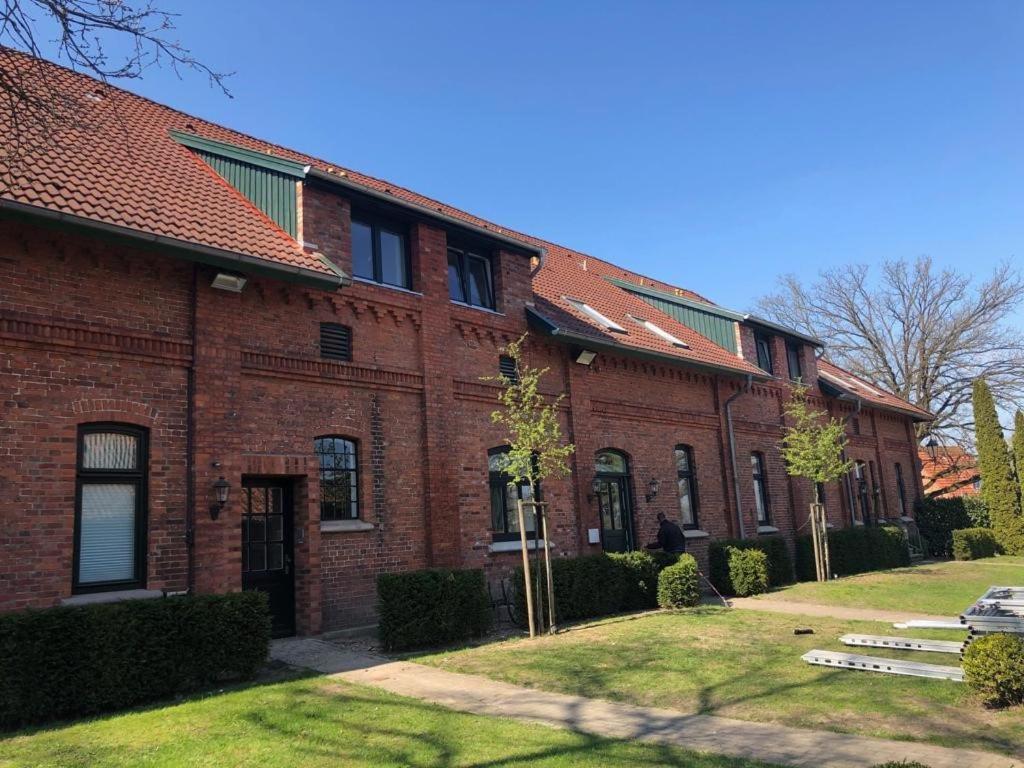 Etelsen Gaestehaus Schlossgarten מראה חיצוני תמונה